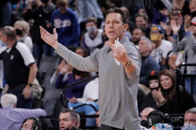 世界杯官方软件更新-连年无缘季后赛令管理层失望 国王正考虑解雇沃顿